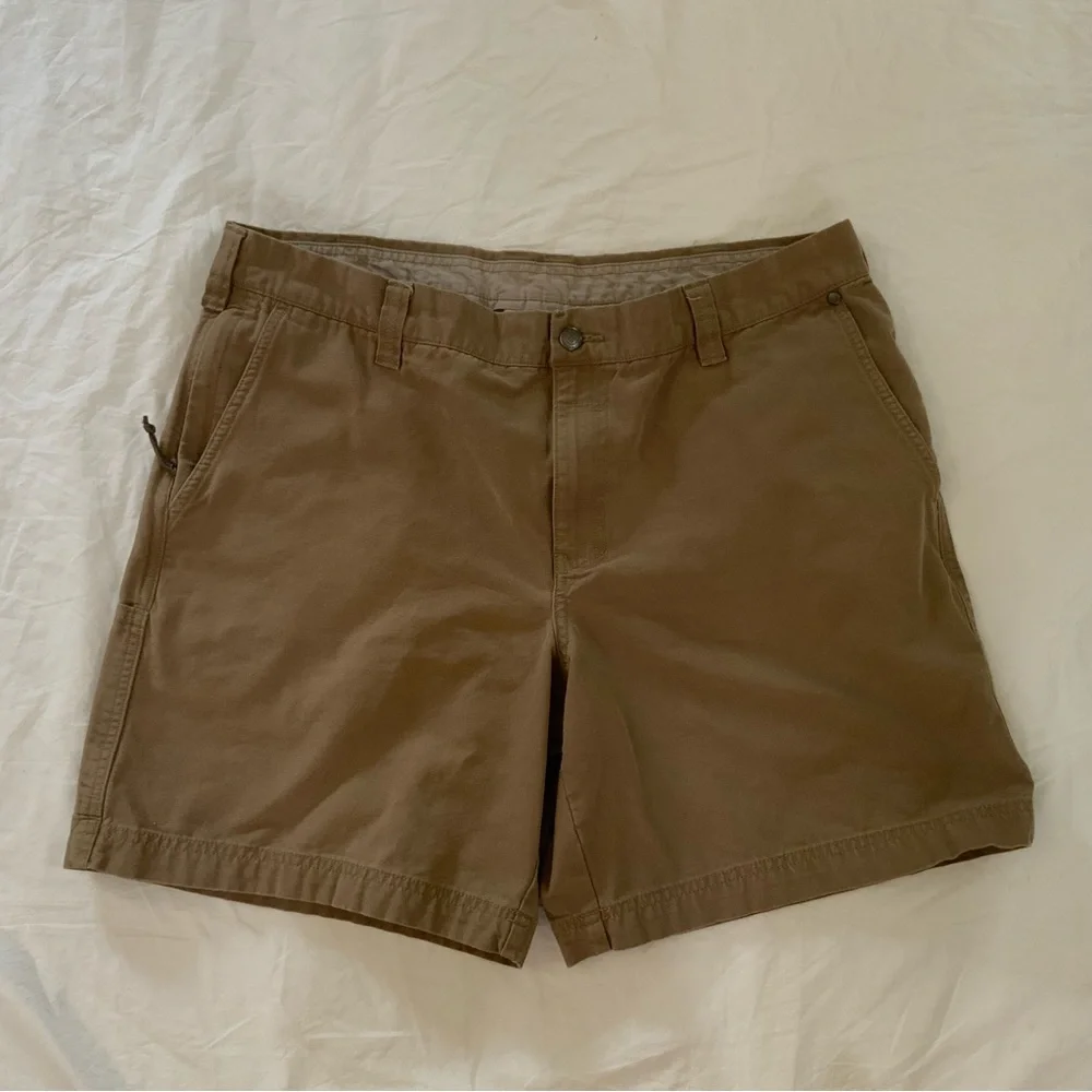 Columbia Flat Front 100% Cotton Shorts 38 Tan Hiking Fishing & other outdoor